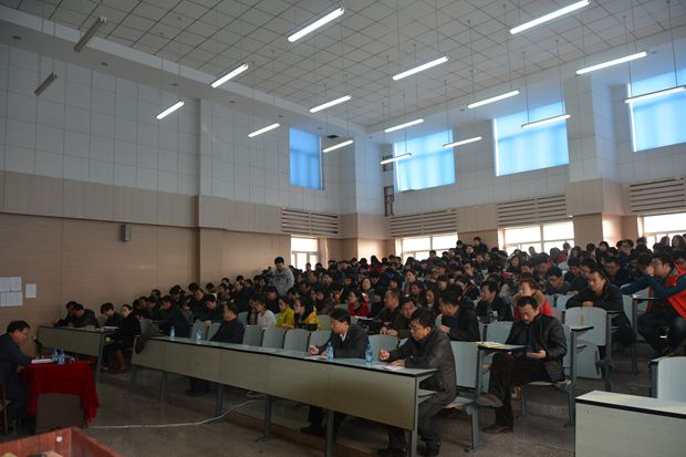 学院2013-2014学年第二学期教师培训圆满结束