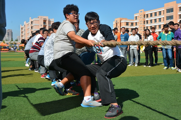 辽宁工程职业学院举办2014年田径运动会