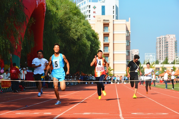 辽宁工程职业学院2015年秋季田径运动会圆满结束