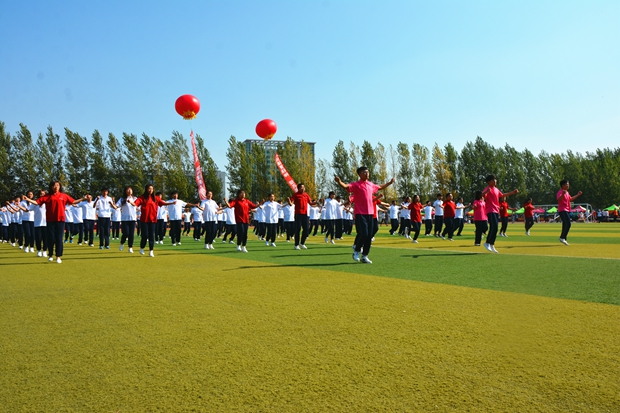 辽宁工程职业学院2015年秋季田径运动会圆满结束