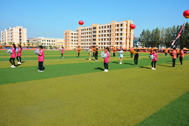 辽宁工程职业学院2015年秋季田径运动会圆满结束